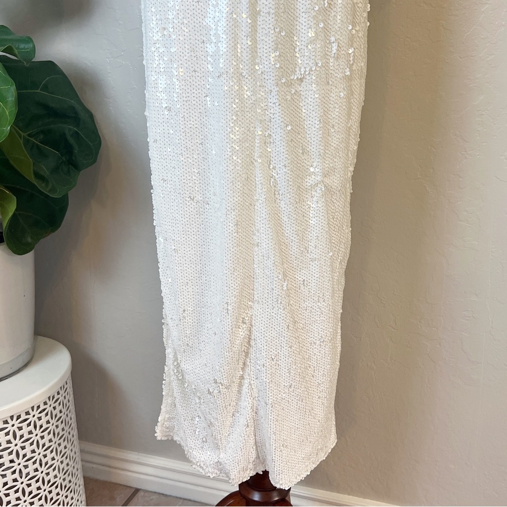 ✖️SOLD✖️•LULU’S• Shimmer In Your Eyes White Sequin Long Sleeve Maxi Dress Size M - Picture 10 of 13